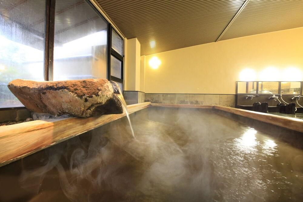 Готель Atarayo Nishiizu Onsen Екстер'єр фото